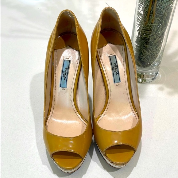 Prada Women's Beige Peep-Toe Platform Heels - Picture 5 of 8